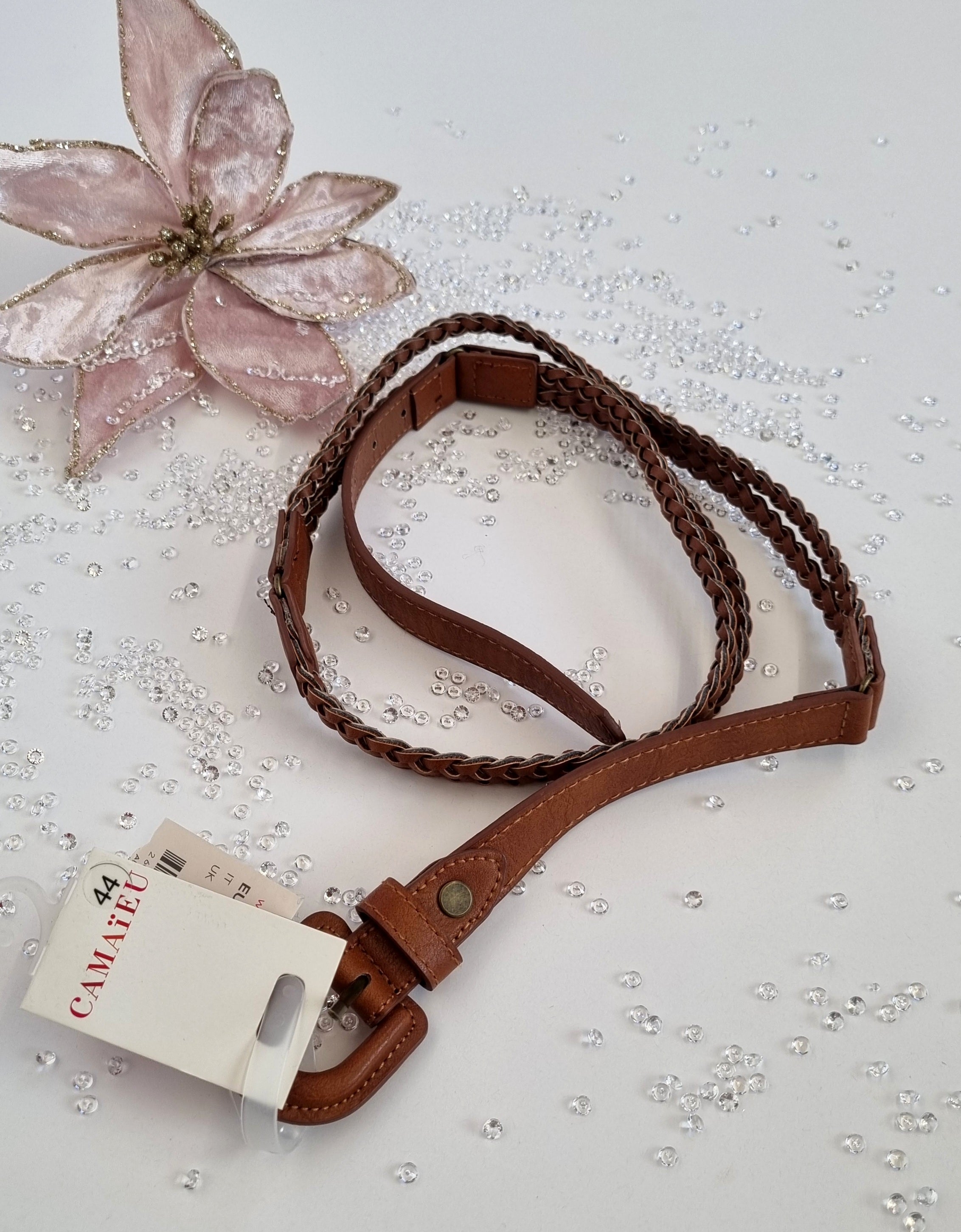 Mix women's belts by Camaieu Mix women's belts by Camaieu